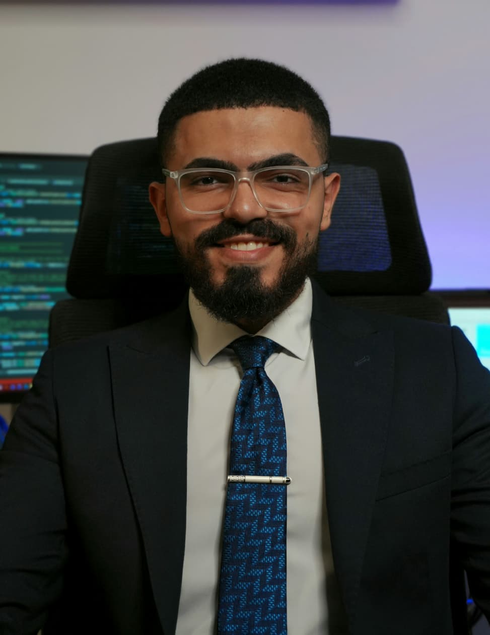 مؤمن أبو عيسى — مهندس برمجيات أول في دبي